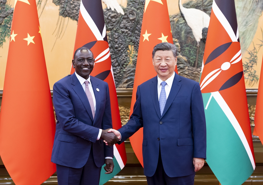 Incontro tra Xi Jinping e il Presidente del Kenya, William Samoei Ruto