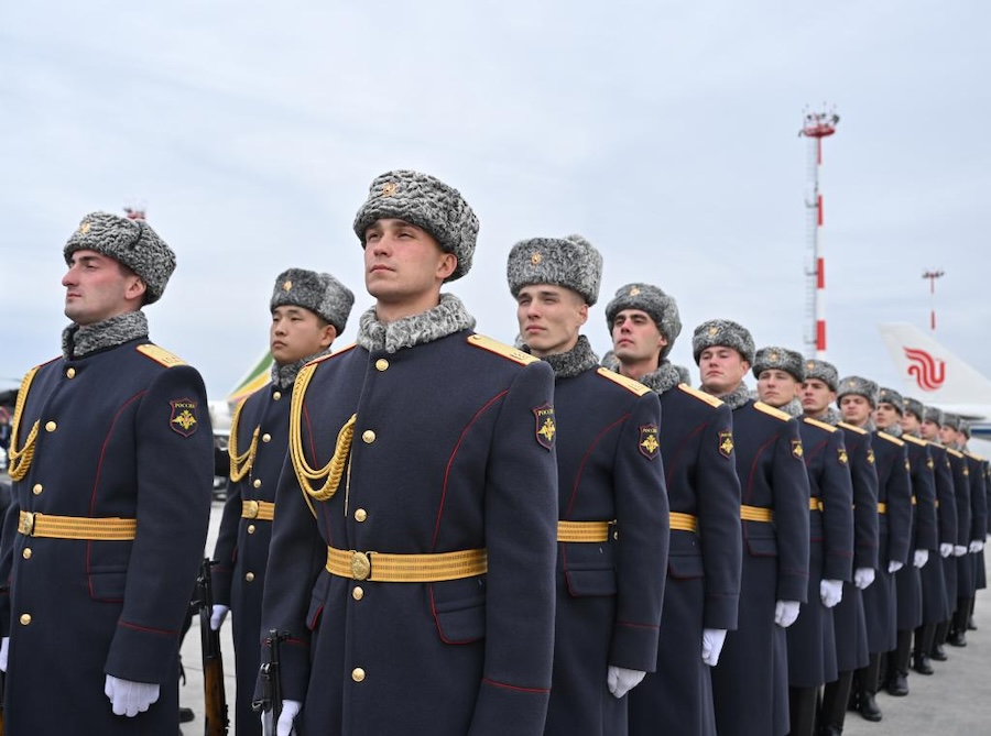 Xi Jinping arrivato a Kazan per partecipare al 16° incontro dei leader BRICS