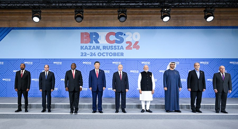 Xi Jinping partecipa al 16° Vertice BRICS