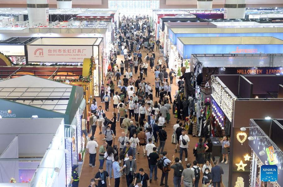 Inaugurata la seconda fase della 136a Fiera di Canton