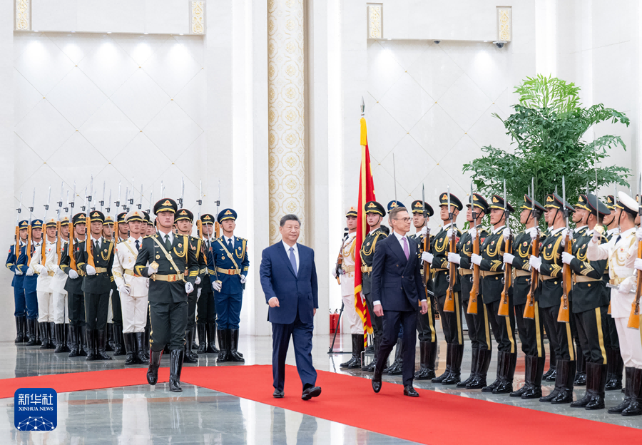 Incontro tra Xi Jinping e il Presidente finlandese Stubb