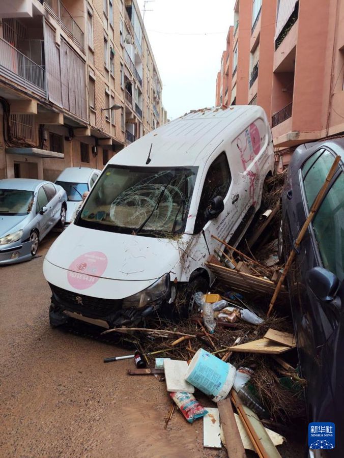 Spagna, almeno 51 vittime per forti piogge