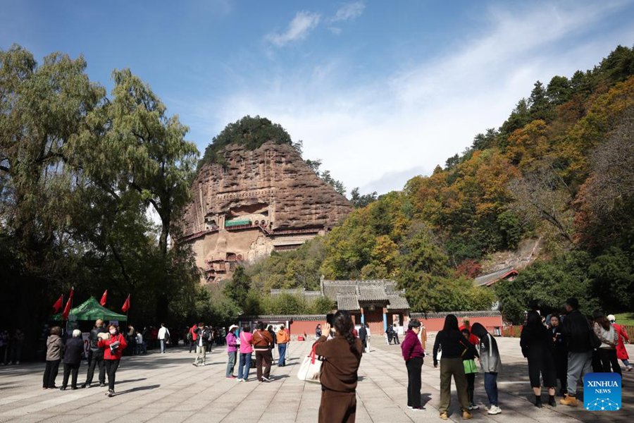 Lavori di protezione e restauro effettuati alle Grotte del monte Maiji nel nord-ovest della Cina
