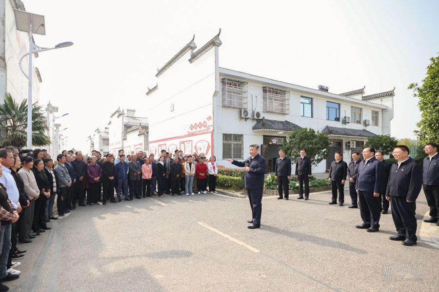 Visita d'ispezione di Xi Jinping nello Hubei