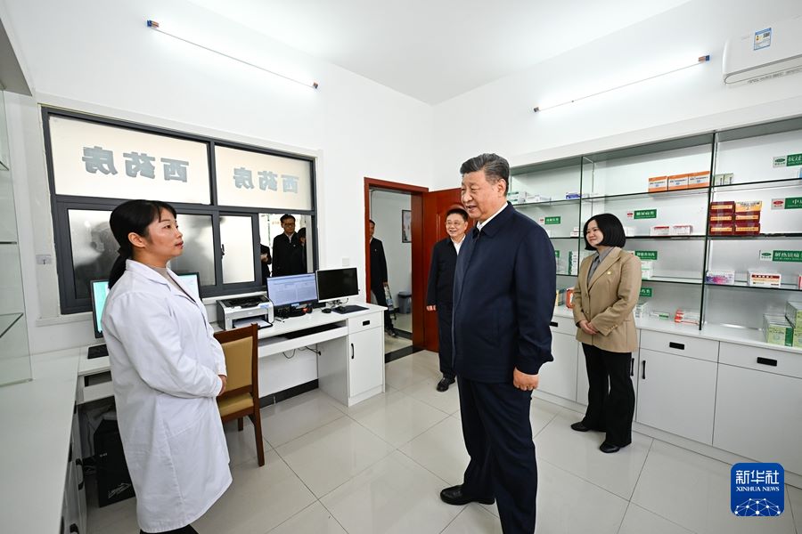 Xi Jinping esorta lo Hubei a scrivere un proprio capitolo nella modernizzazione in stile cinese