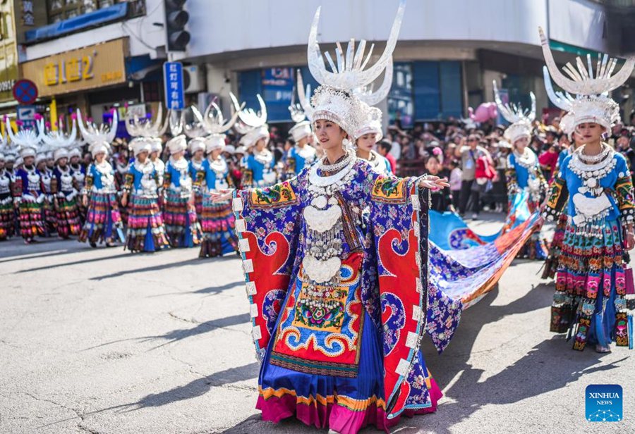 Capodanno Miao celebrato nel Guizhou