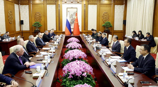 Beijing, si svolgono le consultazioni strategiche sulla sicurezza tra Cina e Russia