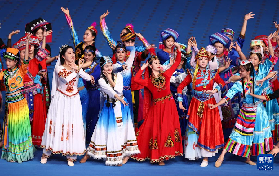 Cina, aperta la 12ª edizione dei Giochi Nazionali Tradizionali delle Minoranze Etniche