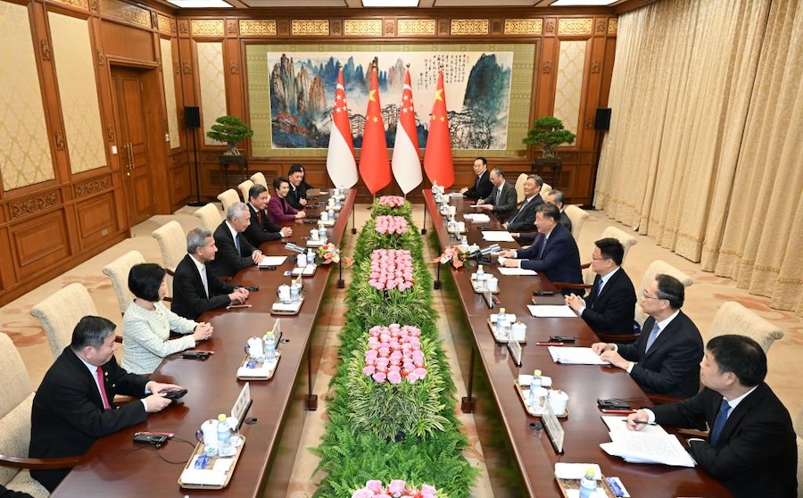 Xi Jinping incontra Lee Hsien Loong