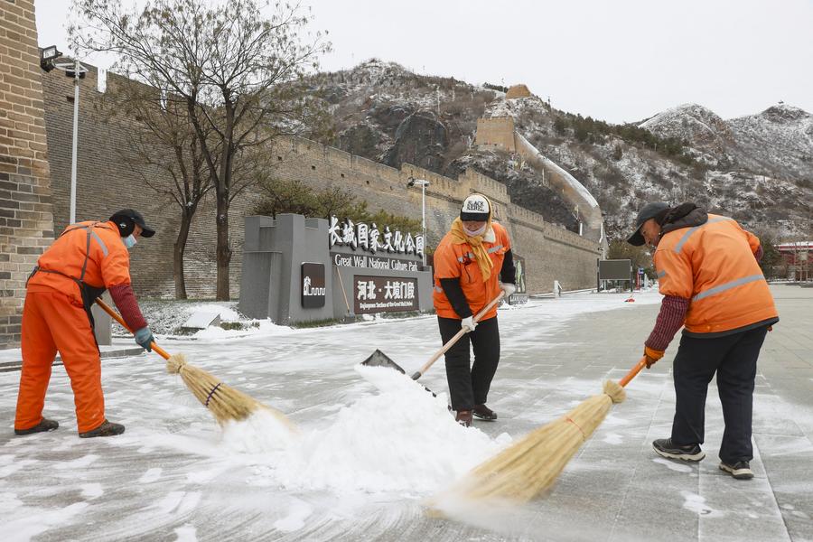 La Cina settentrionale sfida l'ondata di freddo e le tempeste di neve