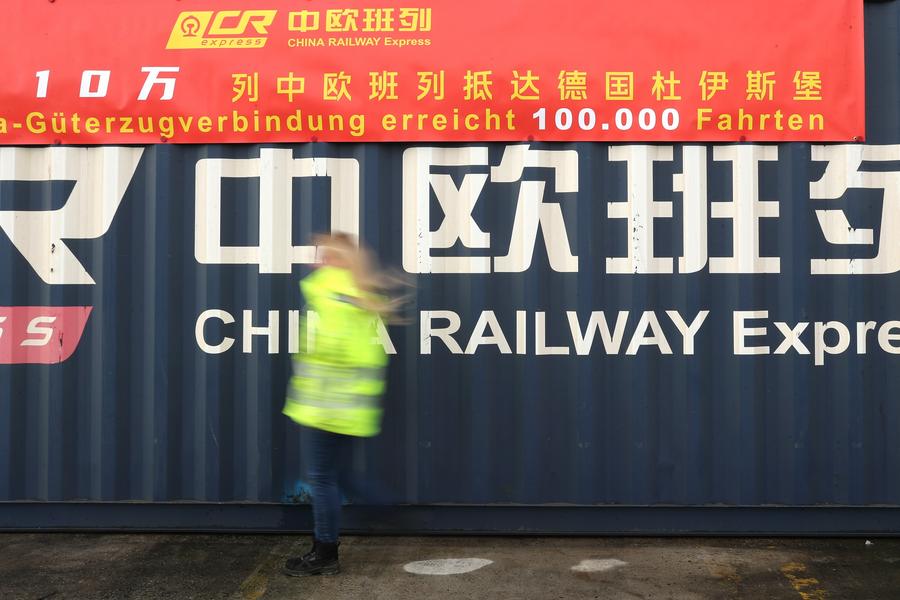 Arriva in Germania il 100.000° treno merci Cina-Europa