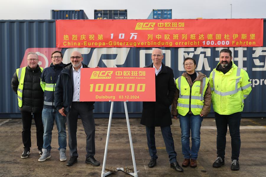 Arriva in Germania il 100.000° treno merci Cina-Europa