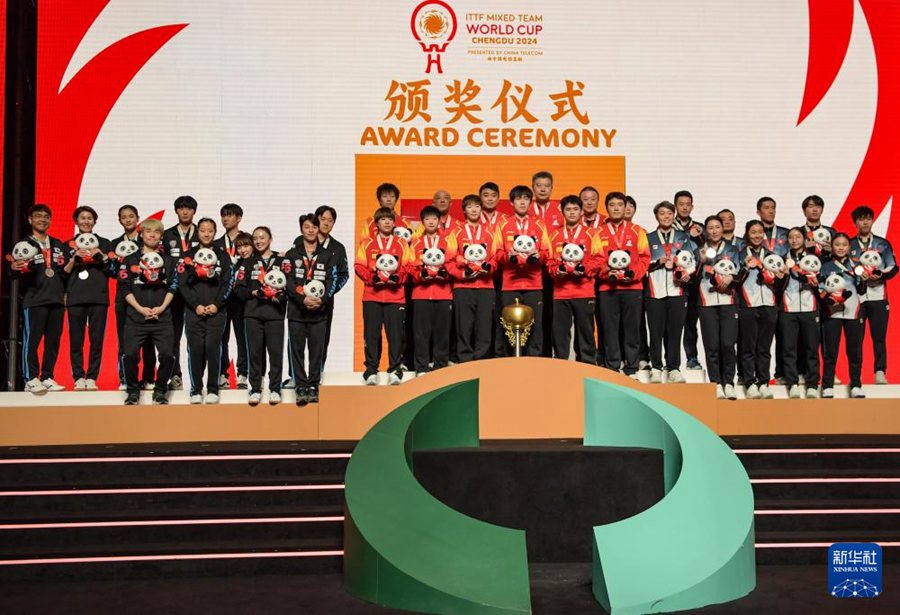 La nazionale di tennistavolo sconfigge la Corea del Sud e vince il titolo di Coppa del Mondo a squadre miste