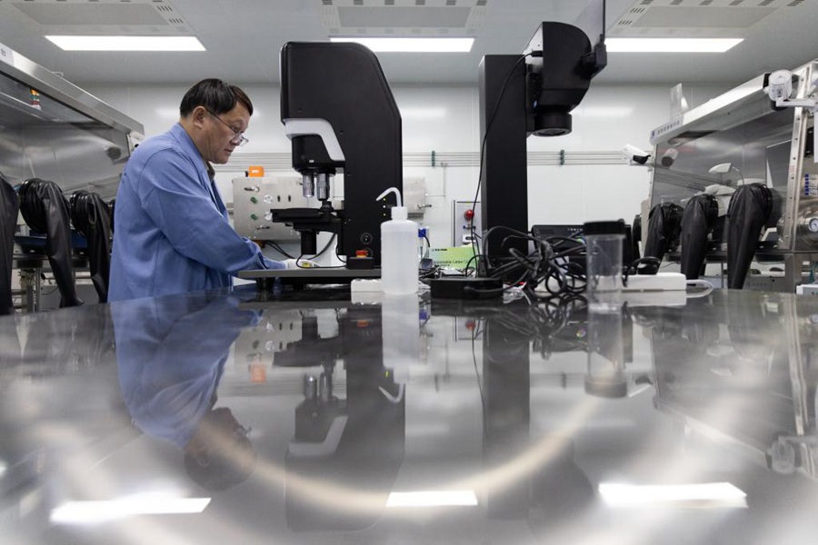 Li Chunlai, vice capo progettista della missione Chang'e 6 e ricercatore presso l'Osservatorio Astronomico Nazionale dell'Accademia Cinese delle Scienze (CAS). (24 settembre 2024 - Xinhua/Jin Liwang)