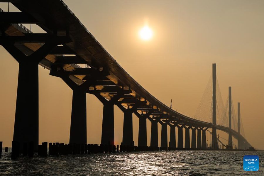 Nuovo passaggio marittimo aperto al traffico nel Guangdong cinese