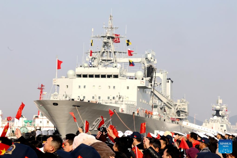 La Cina invia una nuova flotta navale in missione di scorta nel Golfo di Aden