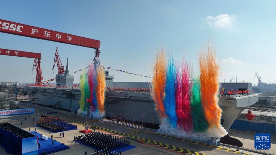 Cina, varata la nave militare 