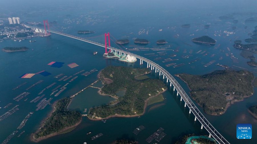 Il ponte marino più lungo del Guangxi apre al traffico