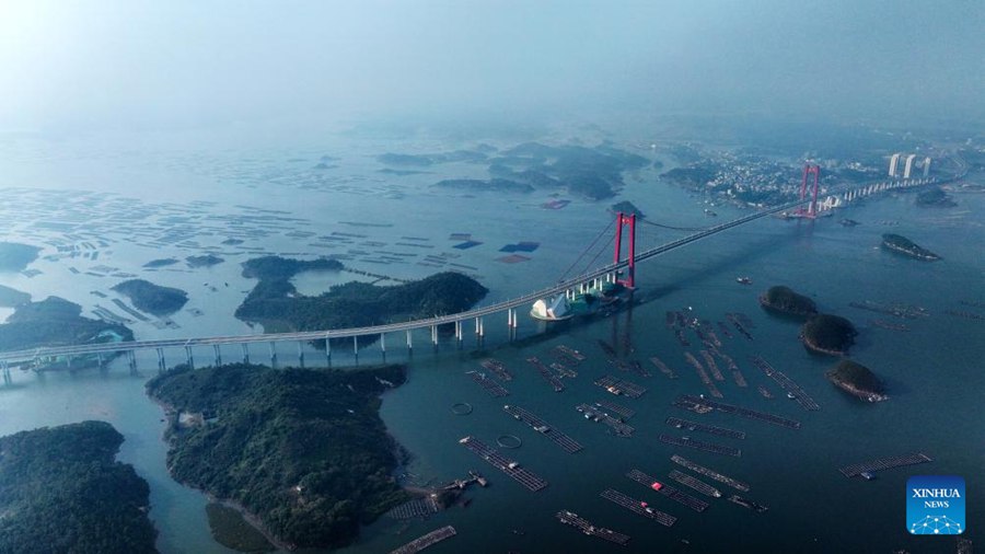 Il ponte marino più lungo del Guangxi apre al traffico