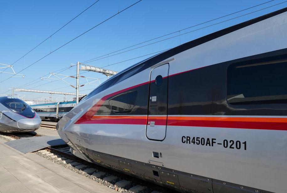 La Cina presenta i prototipi del treno ad alta velocità più veloce al mondo