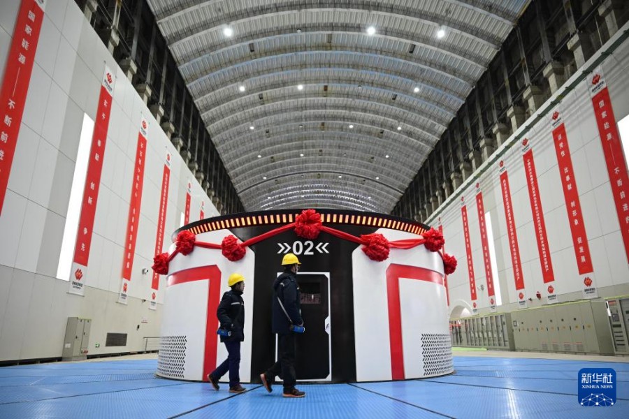 Cina: maggiore centrale idroelettrica a pompaggio al mondo entra completamente in funzione