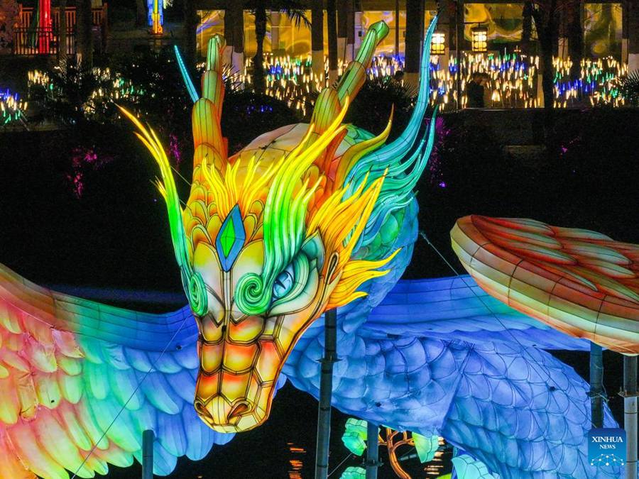 Cerimonia di accensione del 39° Qinhuai Lantern Festival a Nanjing