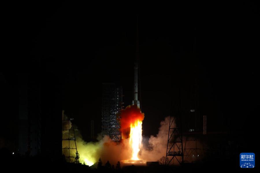 Lanciato con successo il satellite cinese di prova n.14 per la tecnologia delle comunicazioni
