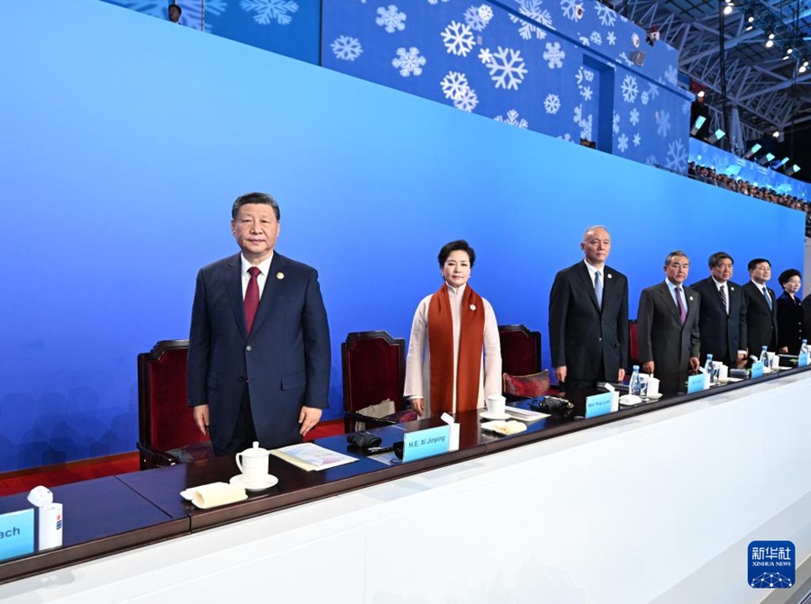Xi Jinping partecipa alla cerimonia di apertura dei IX Giochi Asiatici Invernali