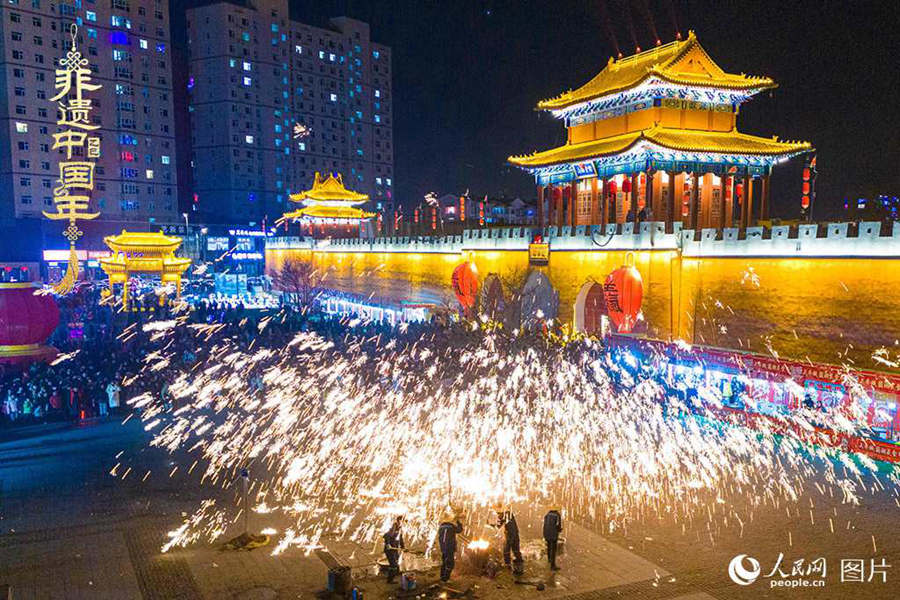 Festa delle Lanterne celebrata in tutta la Cina