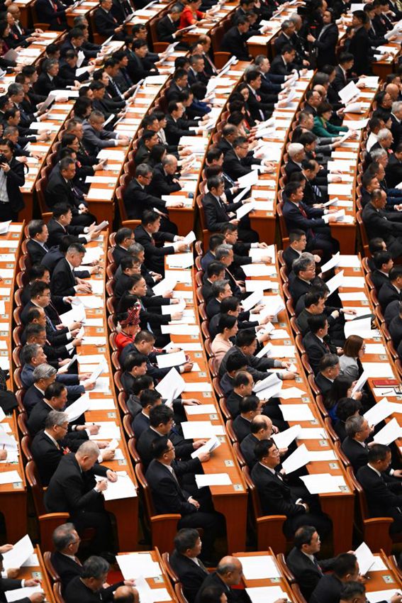 Massimo organo consultivo politico della Cina inizia la sua sessione annuale