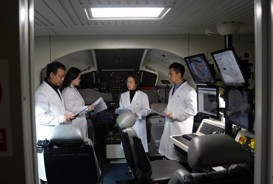 Progettista aeronautica donna alla guida del progetto dell'aereo C929