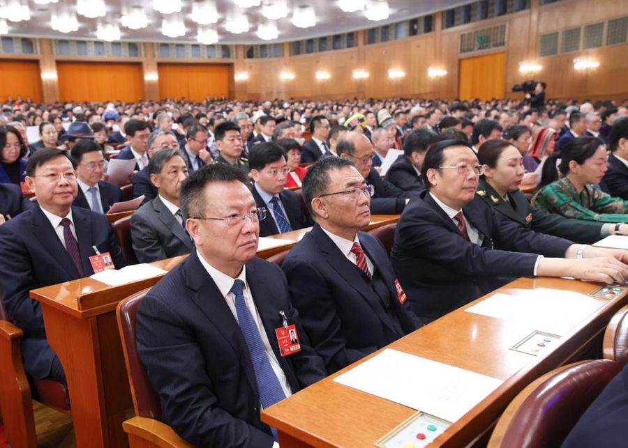 Xi Jinping e altri leader partecipano alla riunione di chiusura della terza sessione del 14°Comitato Nazionale CCPPC