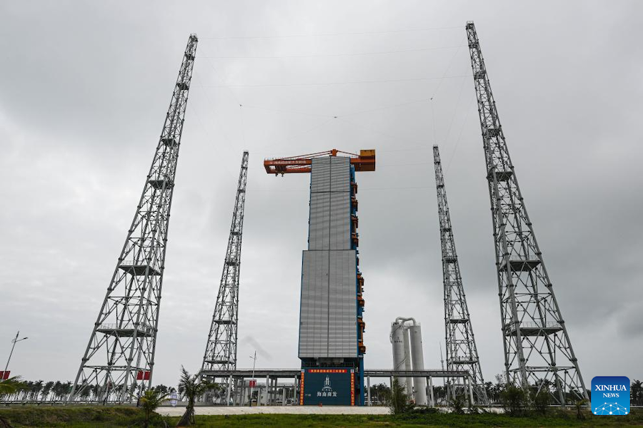 La Cina lancia 18 satelliti dal sito di lancio di veicoli spaziali commerciali di Hainan