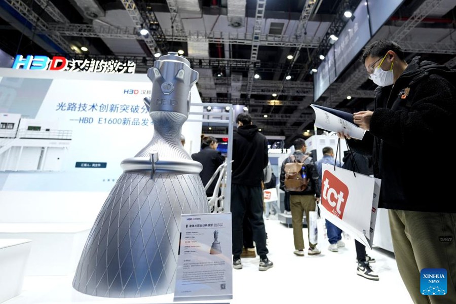 Persone visitano il TCT Asia 2025 presso il National Exhibition and Convention Center (Shanghai) a Shanghai, nella Cina orientale. (17 marzo 2025 – Xinhua/Zhang Jiansong)