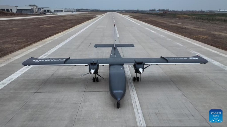 Aereo cargo senza pilota cinese TP1000 completa il suo volo inaugurale