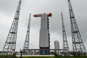 La Cina lancia 18 satelliti dal sito di lancio di veicoli spaziali commerciali di Hainan