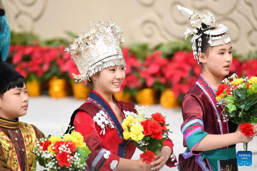 Grande cerimonia in onore dell'antenato leggendario Huangdi nella provincia cinese dello Henan