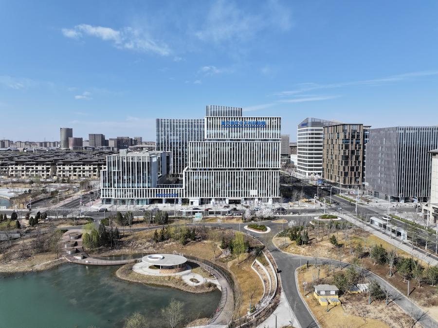 Il Parco Scientifico di Zhongguancun, un polo per l'innovazione e gli affari, nella Nuova Area di Xiong'an, nella provincia dello Hebei, nel nord della Cina. (Xinhua/Mu Yu)