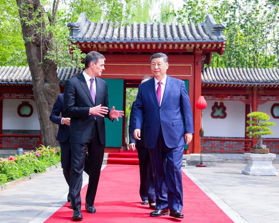 Xi Jinping incontra Pedro Sánchez