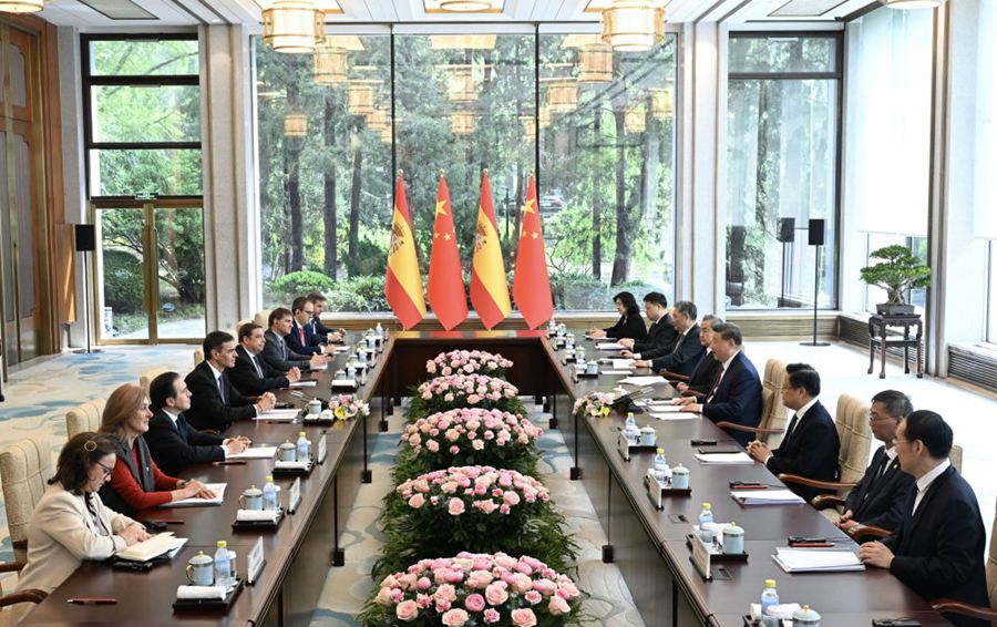 Xi Jinping incontra Pedro Sánchez