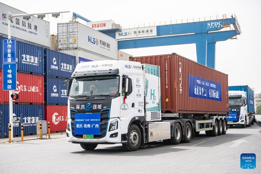 La Cina lancia la prima tratta transregionale per camion pesanti alimentati a idrogeno
