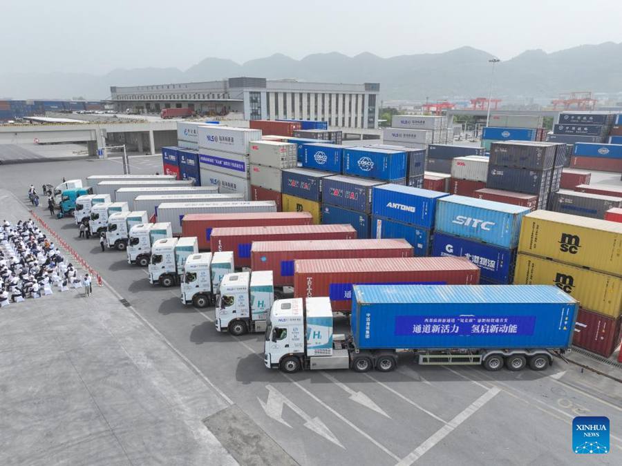 La Cina lancia la prima tratta transregionale per camion pesanti alimentati a idrogeno