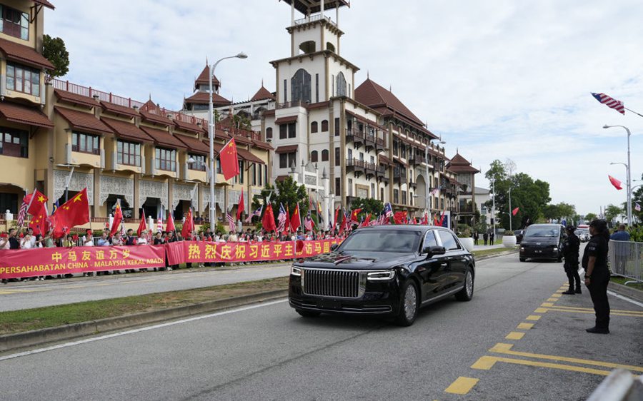 Xi Jinping conclude con successo visita di Stato in Malesia