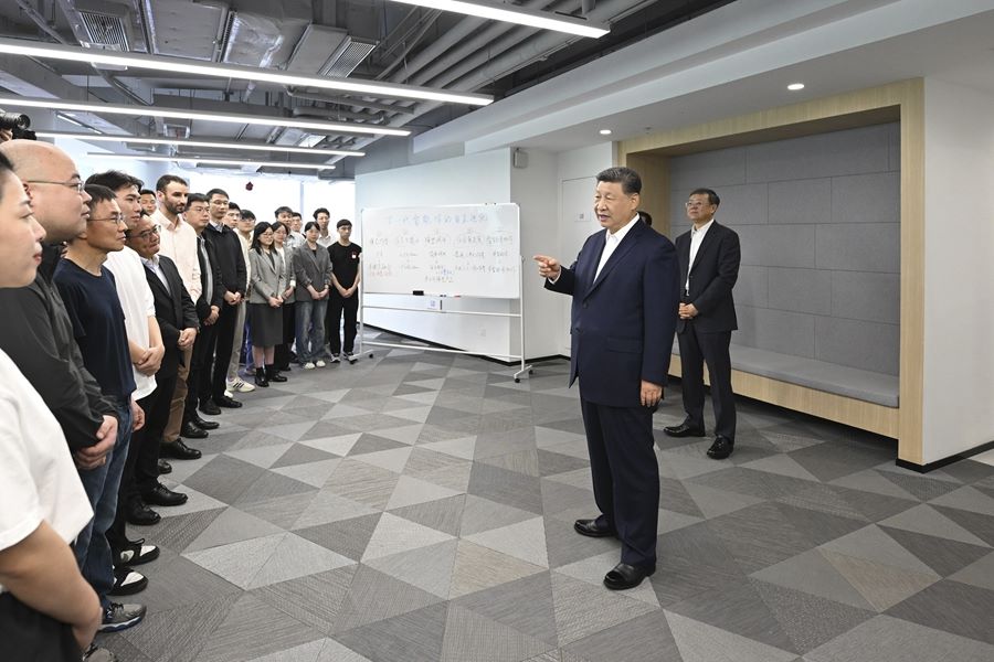 Xi Jinping: accelerare la costruzione di un hub di innovazione scientifica e tecnologica con influenza globale a Shanghai