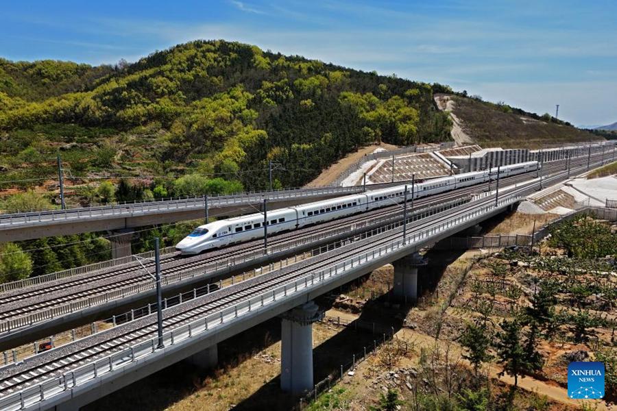 La Cina gestirà 144 milioni di viaggi passeggeri ferroviari durante le vacanze del Primo Maggio