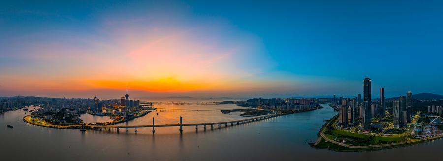 Il porto cinese di Hengqin registra il 10 milionesimo passeggero di quest'anno in tempo record