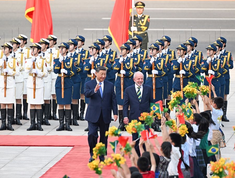 Colloquio tra Xi Jinping e il Presidente brasiliano Lula
