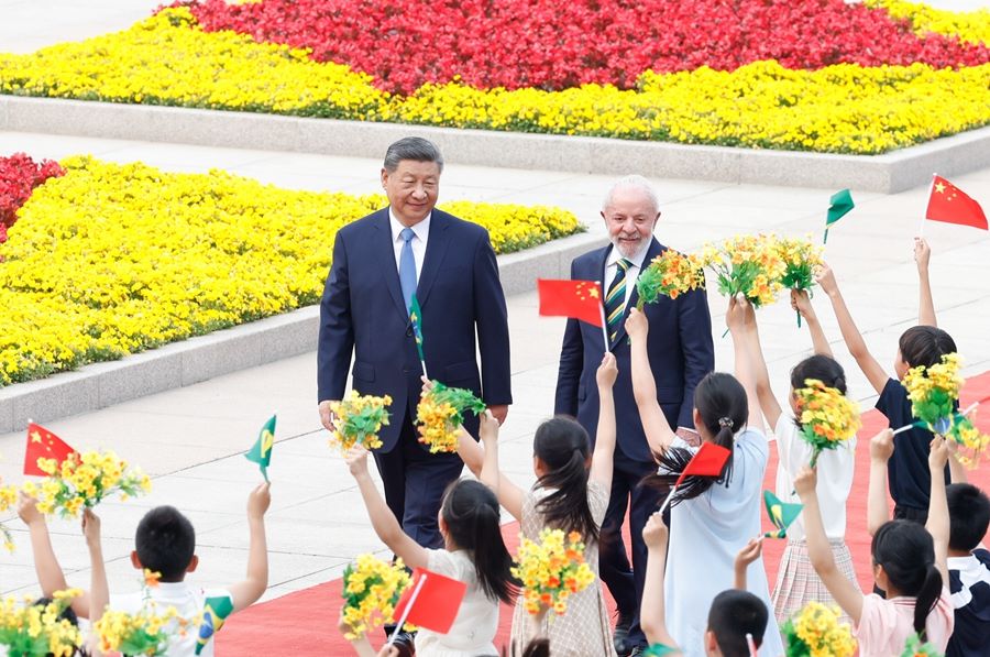 Colloquio tra Xi Jinping e il Presidente brasiliano Lula