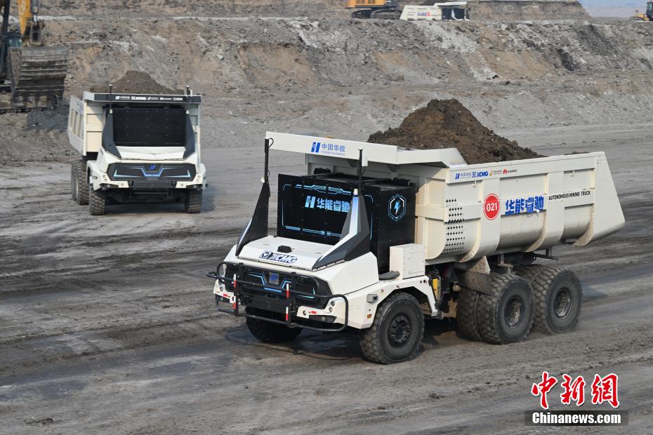 100 camion elettrici da miniera a guida autonoma entrano in funzione in Mongolia Interna