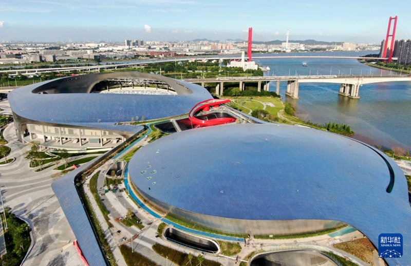 Completato il Desheng Sports Centre per la 15a edizione dei Giochi Nazionali
